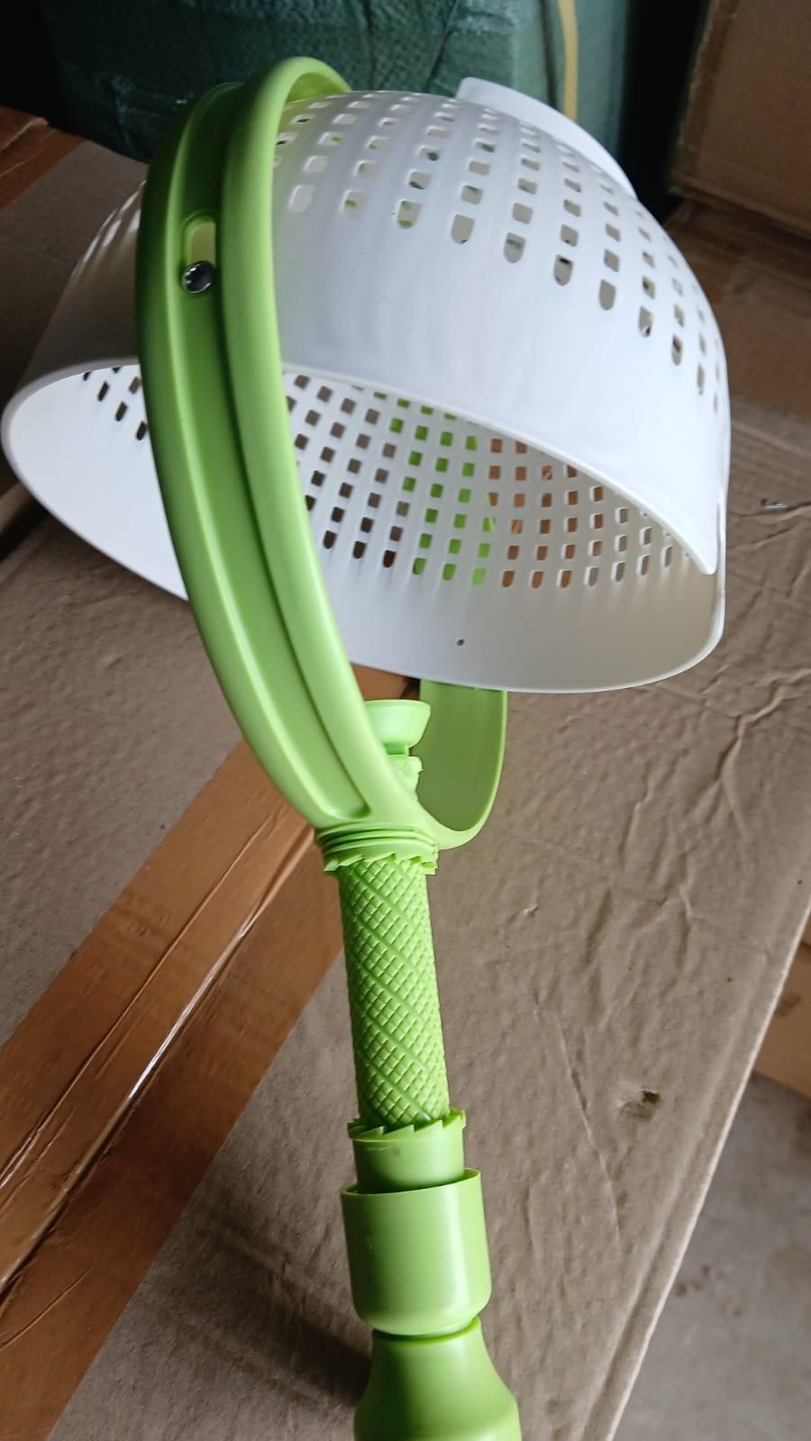 Spinning & Straining Salad Colander – Rotating Basket with Drain Holes & Non-Slip Handle (1 Pc)