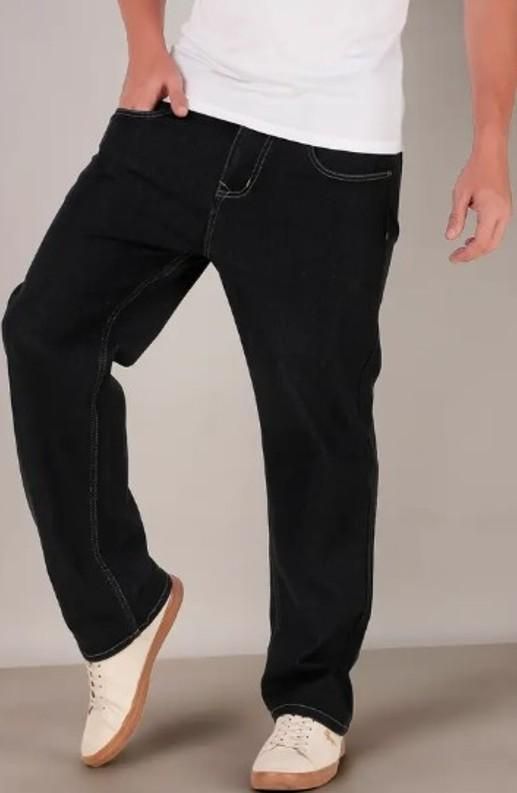 Men’s Loose Fit Mid-Rise Black Denim Jeans – Casual Solid