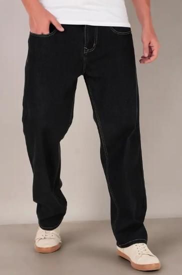 Men’s Loose Fit Mid-Rise Black Denim Jeans – Casual Solid