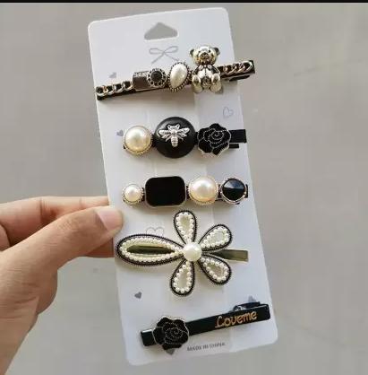 Pearl & Gold Luxe Hair Clip Set – 7 Styles in 1 Drop