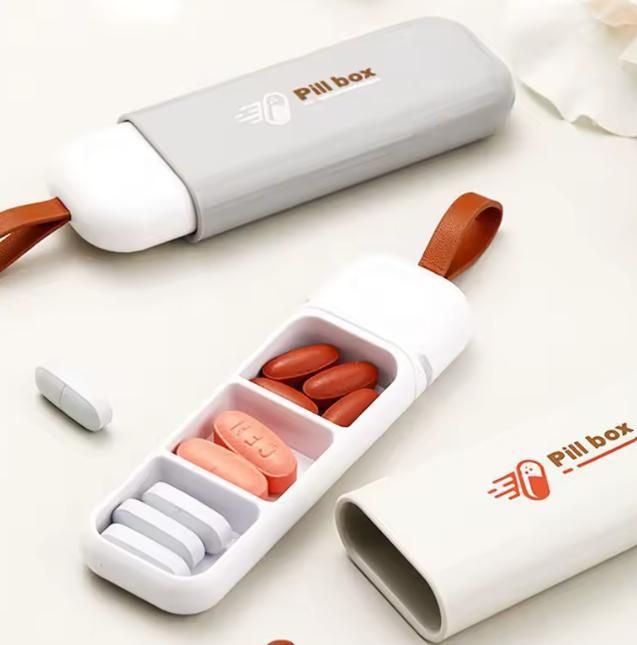 3-Compartment Small Pill Organizer Box – Portable Travel Medicine Storage Case (1 Pc)