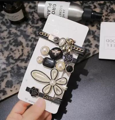 Pearl & Gold Luxe Hair Clip Set – 7 Styles in 1 Drop