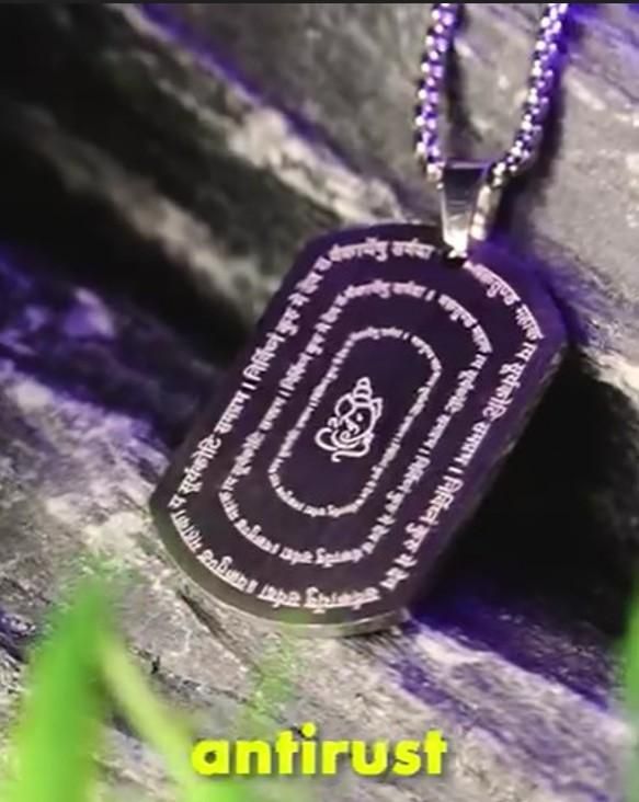 Ganpati Shlok Pendant + Chain – Devotional Tag Edition (1 Pc)