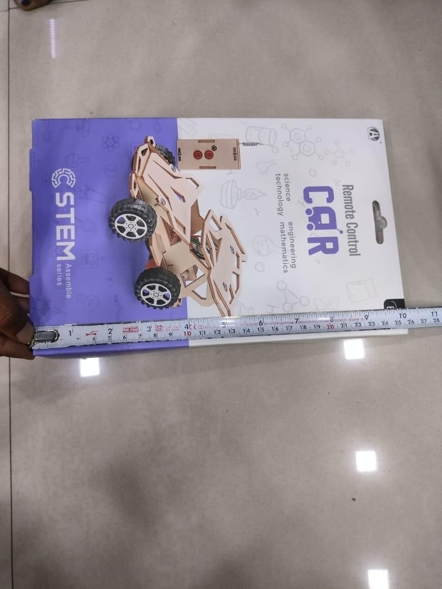 DIY Wooden Car Construction Set – Educational Assembly Toy for Kids & Adults