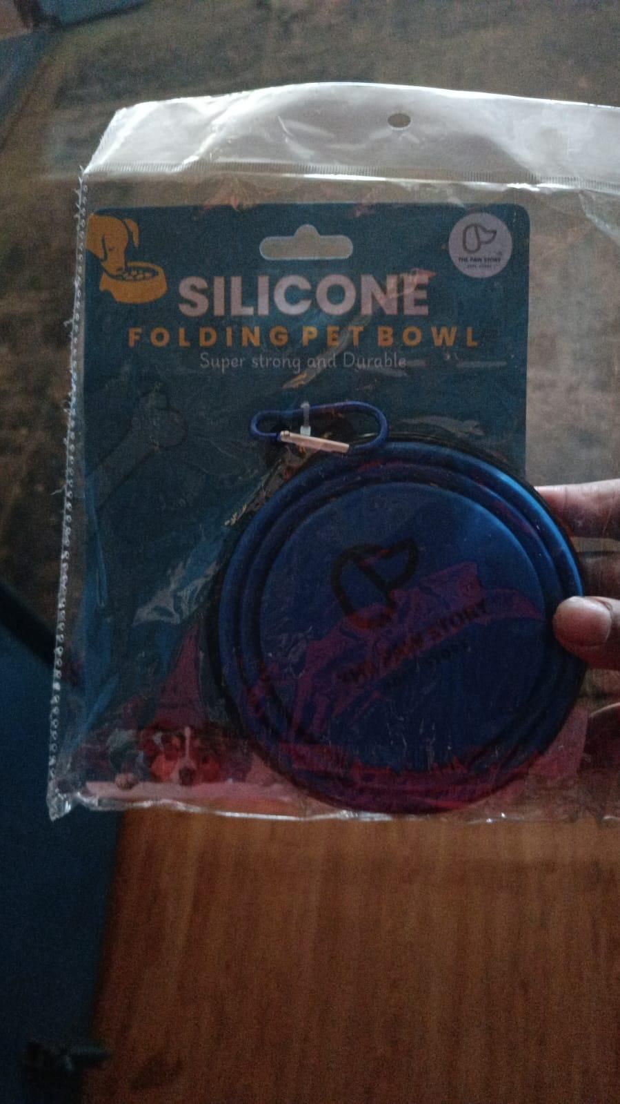 Foldable Silicone Pet Feed Bowl - Travel-Friendly Design