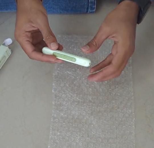 2-in-1 Needle Threader Tool - Easy Stitching Aid