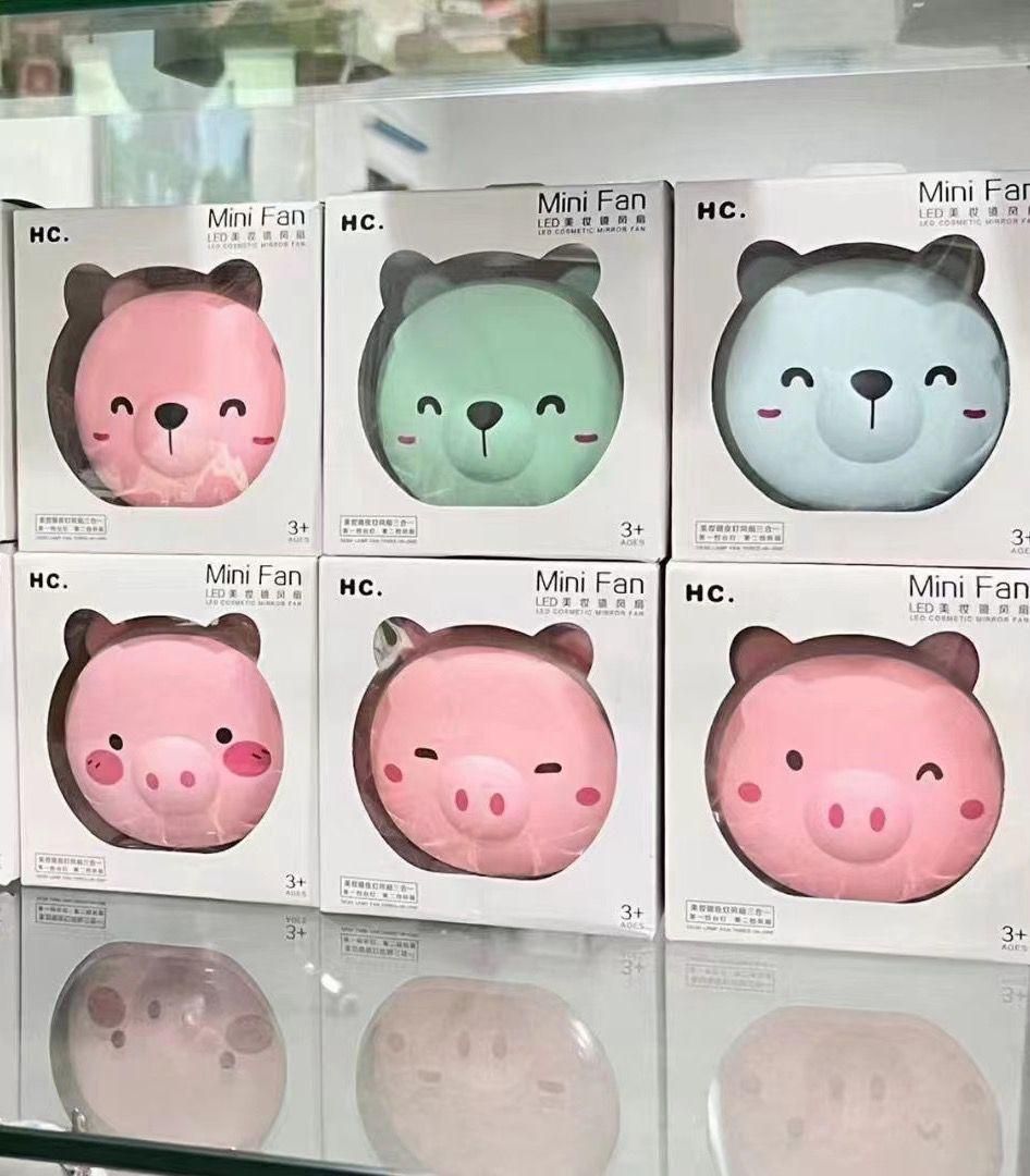 Cute Pig LED Pocket Fan - Mirror & Rechargeable Mini Fan
